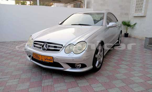 Buy Used Mercedes Viano Silver Car in Muscat in Masqat Buy Used Mercedes Viano Silver Car in Muscat in Masqat