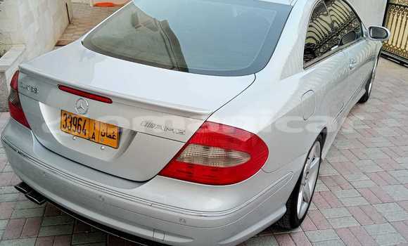 Buy Used Mercedes Viano Silver Car in Muscat in Masqat Buy Used Mercedes Viano Silver Car in Muscat in Masqat