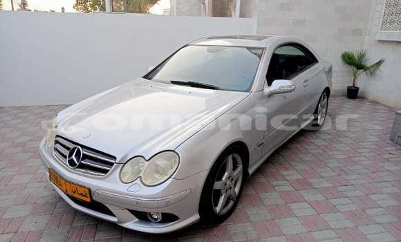 Buy Used Mercedes Viano Silver Car in Muscat in Masqat Buy Used Mercedes Viano Silver Car in Muscat in Masqat