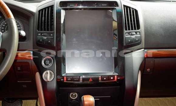 Buy Import Toyota Land Cruiser Black Car in Import - Dubai in Dhufar Buy Import Toyota Land Cruiser Black Car in Import - Dubai in Dhufar