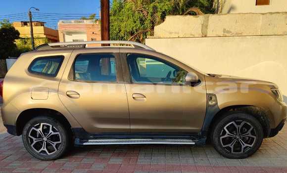 Buy Used Renault 20 Beige Car in Muscat in Masqat Buy Used Renault 20 Beige Car in Muscat in Masqat