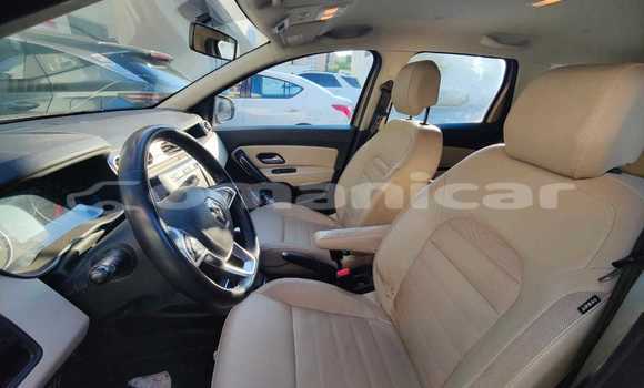 Buy Used Renault 20 Beige Car in Muscat in Masqat Buy Used Renault 20 Beige Car in Muscat in Masqat