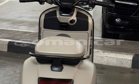Buy Used Vespa GTV Beige Bike in Muscat in Masqat Buy Used Vespa GTV Beige Bike in Muscat in Masqat