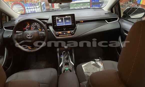 Buy Used Toyota Corolla White Car in Bawshar in Masqat Buy Used Toyota Corolla White Car in Bawshar in Masqat