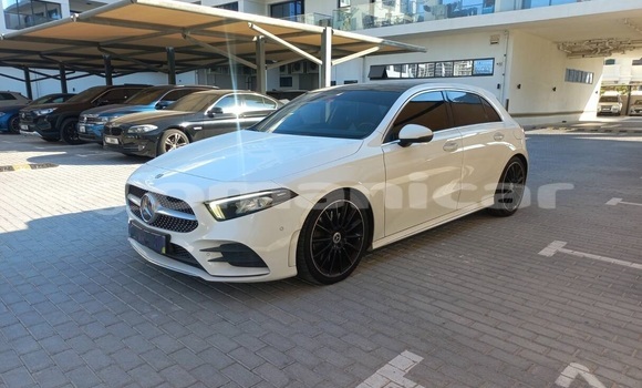 Buy Used Mercedes-Benz A200 White Car in Muscat in Masqat Buy Used Mercedes-Benz A200 White Car in Muscat in Masqat