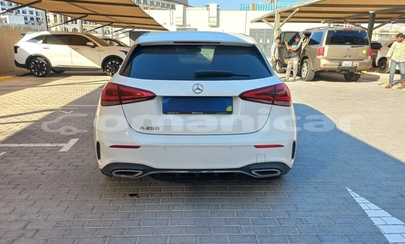 Buy Used Mercedes-Benz A200 White Car in Muscat in Masqat Buy Used Mercedes-Benz A200 White Car in Muscat in Masqat