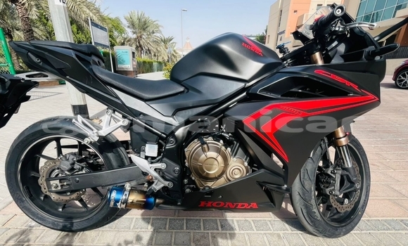 Buy Used Honda CBR Black Bike in Muscat in Masqat Buy Used Honda CBR Black Bike in Muscat in Masqat