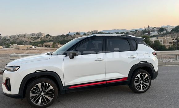 Buy Used Changan CS35 White Car in Ruwi in Masqat Buy Used Changan CS35 White Car in Ruwi in Masqat