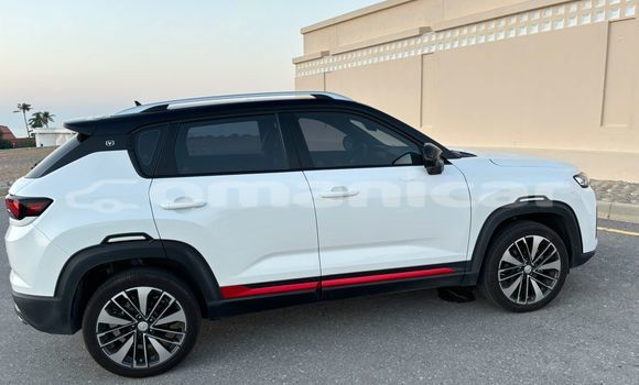 Buy Used Changan CS35 White Car in Ruwi in Masqat Buy Used Changan CS35 White Car in Ruwi in Masqat