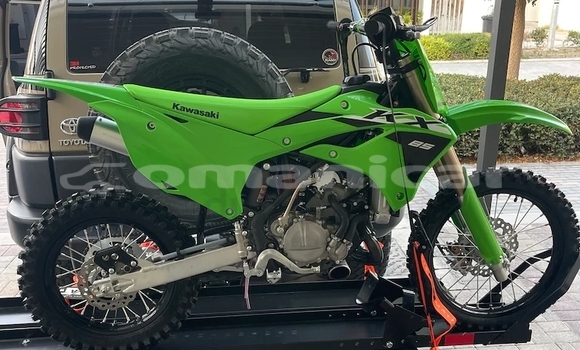 Buy Used Kawasaki KX 85 Green Bike in Muscat in Masqat Buy Used Kawasaki KX 85 Green Bike in Muscat in Masqat
