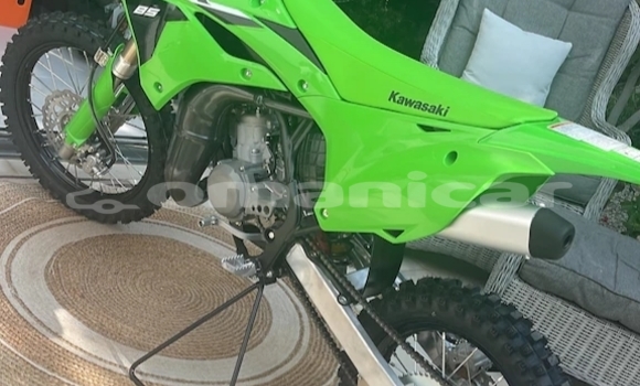 Buy Used Kawasaki KX 85 Green Bike in Muscat in Masqat Buy Used Kawasaki KX 85 Green Bike in Muscat in Masqat