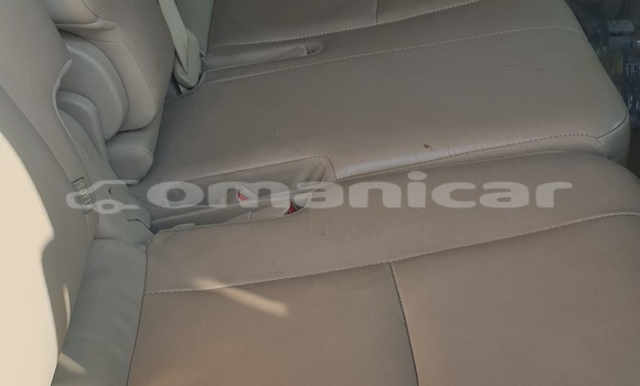 Buy Used Toyota Prado White Car in Muscat in Masqat Buy Used Toyota Prado White Car in Muscat in Masqat