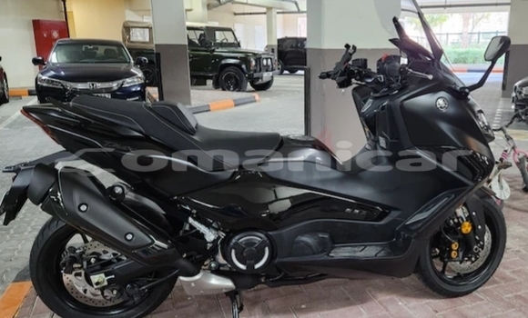 Buy Used Yamaha TMAX Black Bike in Muscat in Masqat