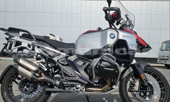 Buy Used BMW R1200GS Adventure Red Bike in Muscat in Masqat Buy Used BMW R1200GS Adventure Red Bike in Muscat in Masqat