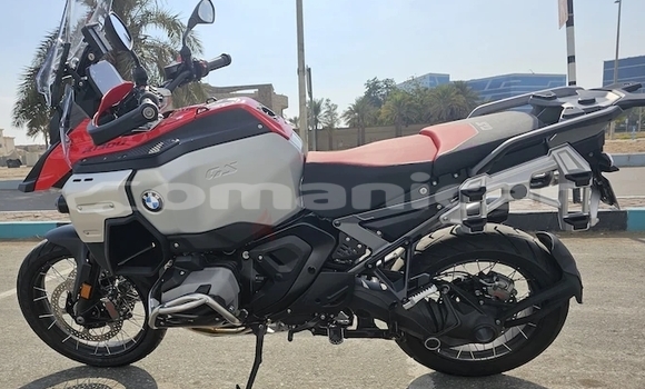 Buy Used BMW R1200GS Adventure Red Bike in Muscat in Masqat Buy Used BMW R1200GS Adventure Red Bike in Muscat in Masqat