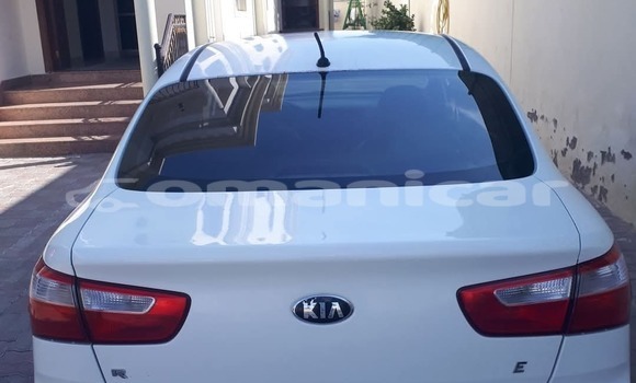 Buy Used Kia Rio White Car in Muscat in Masqat Buy Used Kia Rio White Car in Muscat in Masqat