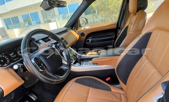 Buy Used Range Rover Range Rover Silver Car in Al khuwair in al-Batinah Buy Used Range Rover Range Rover Silver Car in Al khuwair in al-Batinah