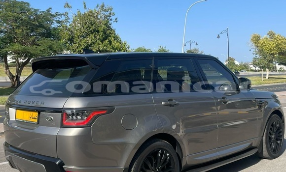 Buy Used Range Rover Range Rover Silver Car in Al khuwair in al-Batinah Buy Used Range Rover Range Rover Silver Car in Al khuwair in al-Batinah