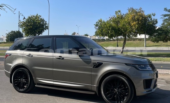 Buy Used Range Rover Range Rover Silver Car in Al khuwair in al-Batinah Buy Used Range Rover Range Rover Silver Car in Al khuwair in al-Batinah