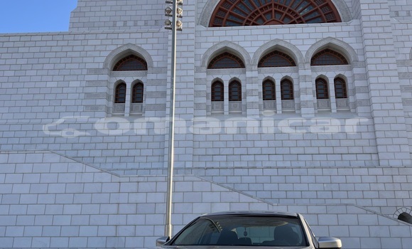 Buy Used Nissan Altima Silver Car in Al khuwair in al-Batinah Buy Used Nissan Altima Silver Car in Al khuwair in al-Batinah