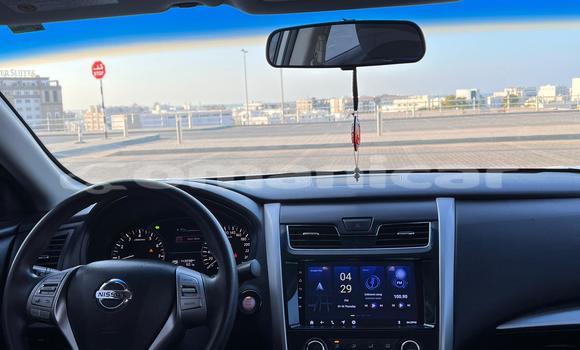 Buy Used Nissan Altima Silver Car in Al khuwair in al-Batinah Buy Used Nissan Altima Silver Car in Al khuwair in al-Batinah