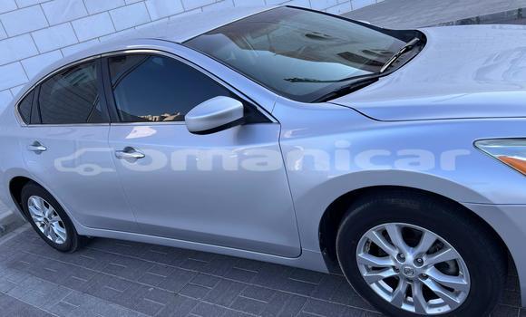 Buy Used Nissan Altima Silver Car in Al khuwair in al-Batinah Buy Used Nissan Altima Silver Car in Al khuwair in al-Batinah