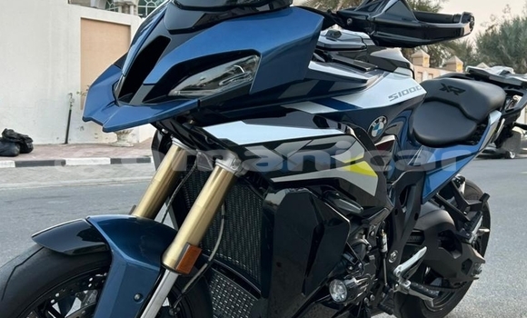 Buy Used BMW S 1000 Black Bike in Muscat in Masqat Buy Used BMW S 1000 Black Bike in Muscat in Masqat