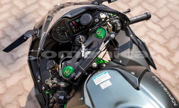 Buy Used Kawasaki Ninja Black Bike in Muscat in Masqat Buy Used Kawasaki Ninja Black Bike in Muscat in Masqat