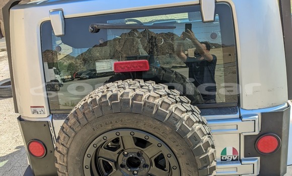 Buy Used Jeep Wrangler Red Car in Ruwi in Masqat Buy Used Jeep Wrangler Red Car in Ruwi in Masqat