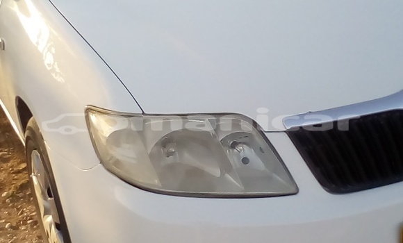 Buy Used Toyota Corolla White Car in Salalah in Dhufar Buy Used Toyota Corolla White Car in Salalah in Dhufar