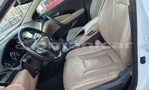 Buy Used Hyundai Azera White Car in Muscat in Masqat Buy Used Hyundai Azera White Car in Muscat in Masqat