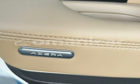 Buy Used Hyundai Azera White Car in Muscat in Masqat Buy Used Hyundai Azera White Car in Muscat in Masqat