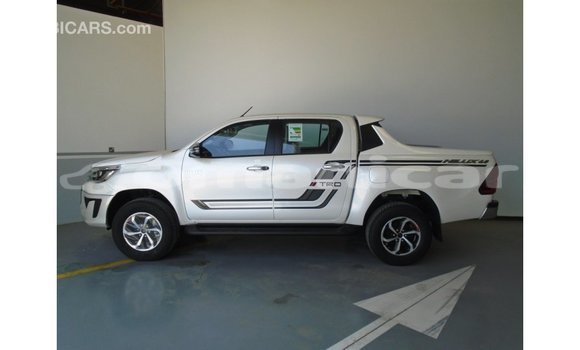 Buy Import Toyota Hilux Other Car in Import - Dubai in Dhufar Buy Import Toyota Hilux Other Car in Import - Dubai in Dhufar