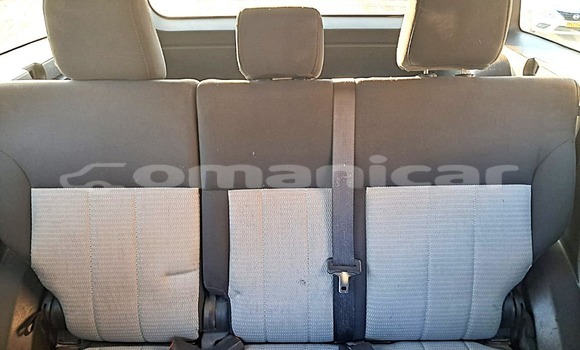 Buy Used Dodge Nitro Silver Car in Ruwi in Masqat Buy Used Dodge Nitro Silver Car in Ruwi in Masqat