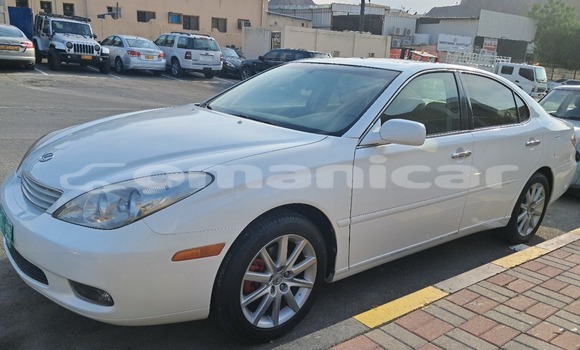 Buy Used Lexus ES White Car in Ruwi in Masqat Buy Used Lexus ES White Car in Ruwi in Masqat