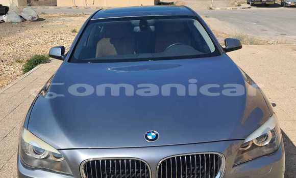 Buy Used BMW 7-Series Silver Car in Ruwi in Masqat Buy Used BMW 7-Series Silver Car in Ruwi in Masqat