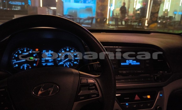 Buy Used Hyundai Elantra Blue Car in as–Sib in Masqat Buy Used Hyundai Elantra Blue Car in as–Sib in Masqat