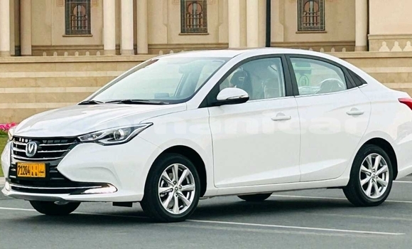 Buy Used Changan Alsvin V7 White Car in Muscat in Masqat Buy Used Changan Alsvin V7 White Car in Muscat in Masqat