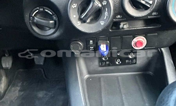 Buy Used Toyota Hilux White Car in Muscat in Masqat Buy Used Toyota Hilux White Car in Muscat in Masqat