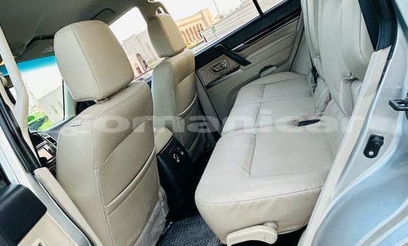 Buy Used Mitsubishi Pajero Silver Car in Muscat in Masqat Buy Used Mitsubishi Pajero Silver Car in Muscat in Masqat