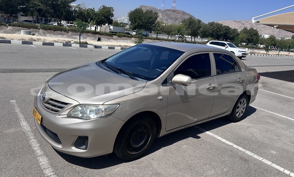 Buy Used Toyota Corolla Beige Car in Muscat in Masqat Buy Used Toyota Corolla Beige Car in Muscat in Masqat