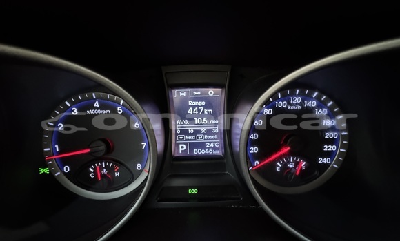 Buy Used Hyundai Santa Fe Red Car in Muscat in Masqat Buy Used Hyundai Santa Fe Red Car in Muscat in Masqat