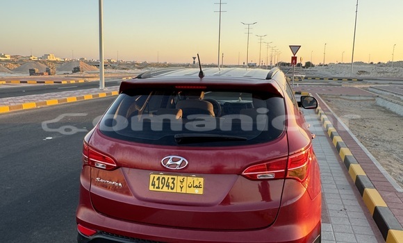 Buy Used Hyundai Santa Fe Red Car in Muscat in Masqat Buy Used Hyundai Santa Fe Red Car in Muscat in Masqat