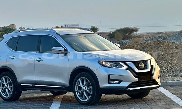 Buy Import Nissan Rogue Silver Car in Al khuwair in al-Batinah Buy Import Nissan Rogue Silver Car in Al khuwair in al-Batinah