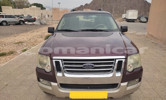 Buy Used Ford Explorer Red Car in Muscat in Masqat Buy Used Ford Explorer Red Car in Muscat in Masqat