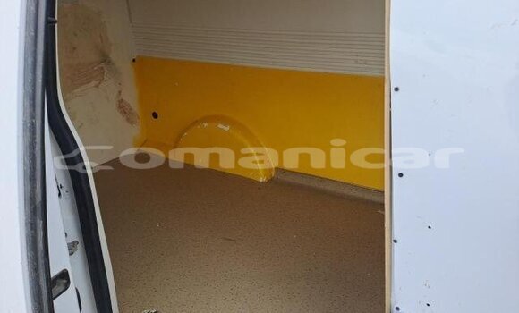 Buy Used Peugeot Expert White Car in Muscat in Masqat Buy Used Peugeot Expert White Car in Muscat in Masqat