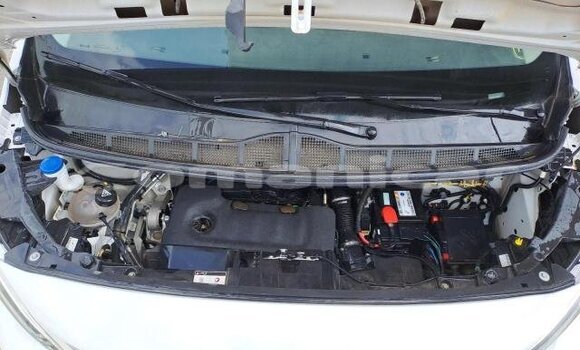 Buy Used Peugeot Expert White Car in Muscat in Masqat Buy Used Peugeot Expert White Car in Muscat in Masqat