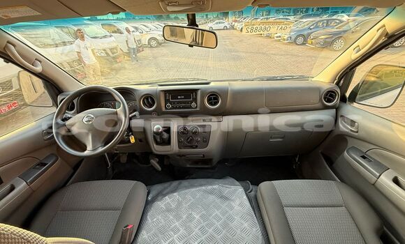 Buy Used Nissan Urvan White Car in Muscat in Masqat Buy Used Nissan Urvan White Car in Muscat in Masqat