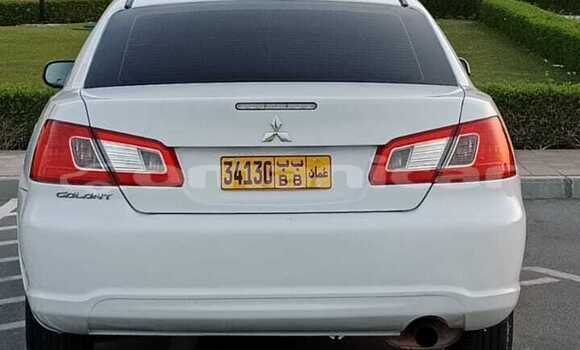 Buy Used Mitsubishi Galant White Car in Muscat in Masqat Buy Used Mitsubishi Galant White Car in Muscat in Masqat