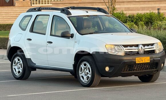 Buy Used Renault Duster White Car in Muscat in Masqat Buy Used Renault Duster White Car in Muscat in Masqat